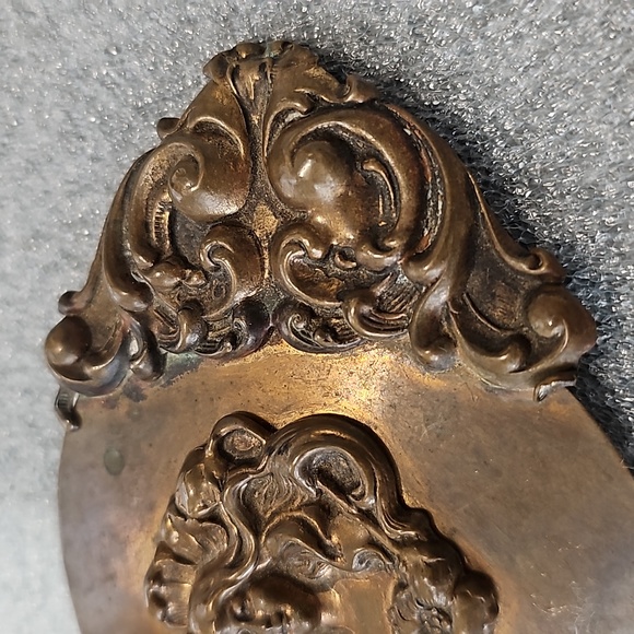 Massive Vintage Ornate Art Nouveau Belt Buckle - Picture 4 of 8